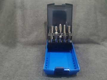 Bom preço ARQUIVO GIRATÓRIO DO CARBONETO DE TUNGSTÊNIO DO PONTO PARA CATEGORIA DE MADEIRA O TAMANHO YG8 PERSONALIZADO on-line