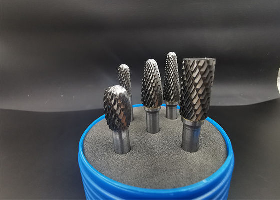 Bom preço A árvore apontada dá forma a rebarbas giratórias do carboneto de tungstênio da pata de 6MM on-line