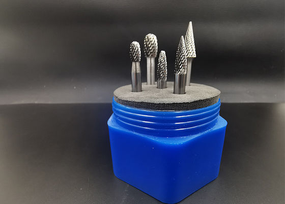Bom preço. F dá forma ao moinho de extremidade do carboneto de tungstênio YG6 para o moedor do molde on-line