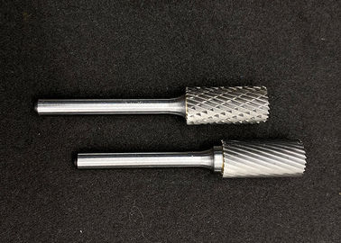 Bom preço. Vida longa da vária rebarba giratória do carboneto cimentado da forma para a trituração de cara do molde da indústria on-line
